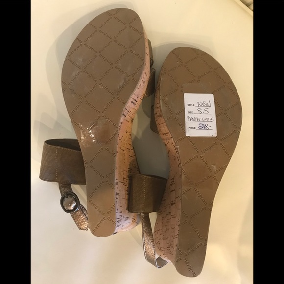 NEW David Tate bronze/ tan Wedge Shoes size 8.5 - Picture 6 of 6